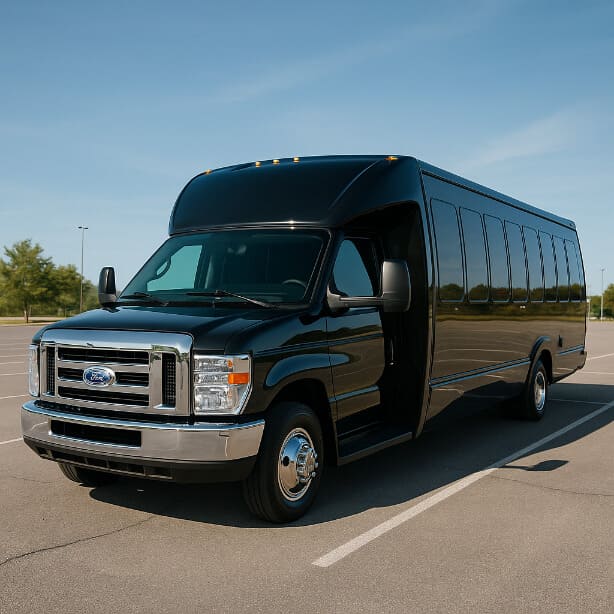 Chattanooga Minibus Company 18 Passenger Minibus