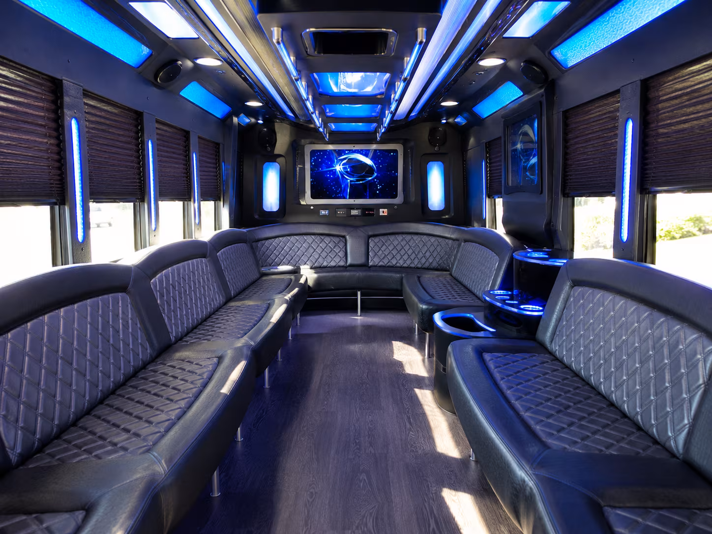 chattanooga 28 passenger party bus inside
