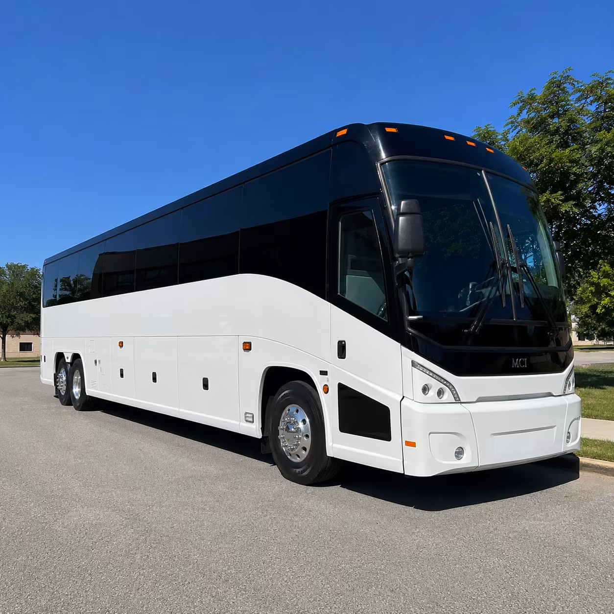 chattanooga 40 passenger charter bus