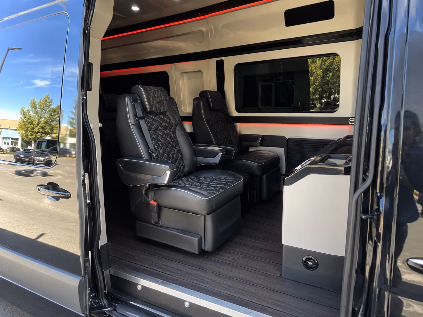 chattanooga prom transportation onboard seating