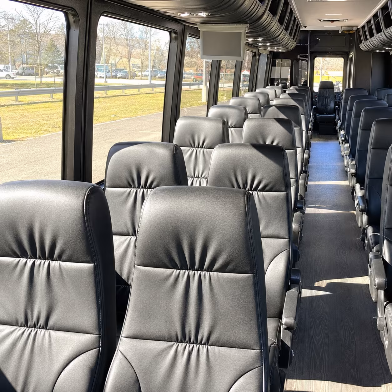 minibus rentals for chattanooga high school prom groups