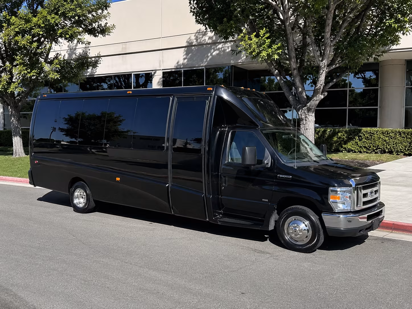 wine festival bus rentals and group transportation to chattanooga area events